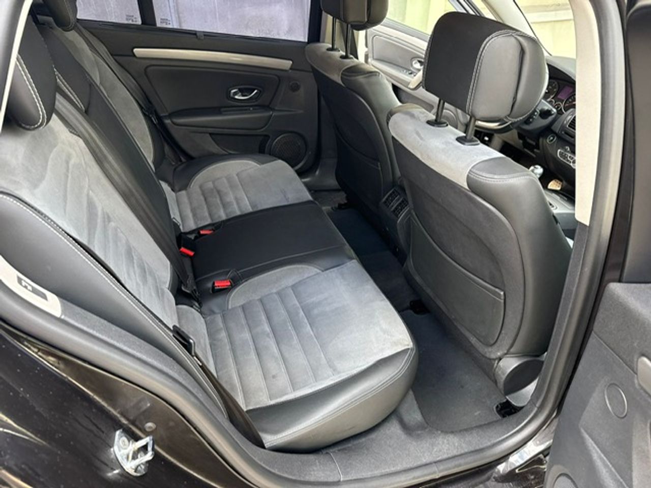 Renault Laguna Grand Tour GT 4Control dCi 150 - Foto 41