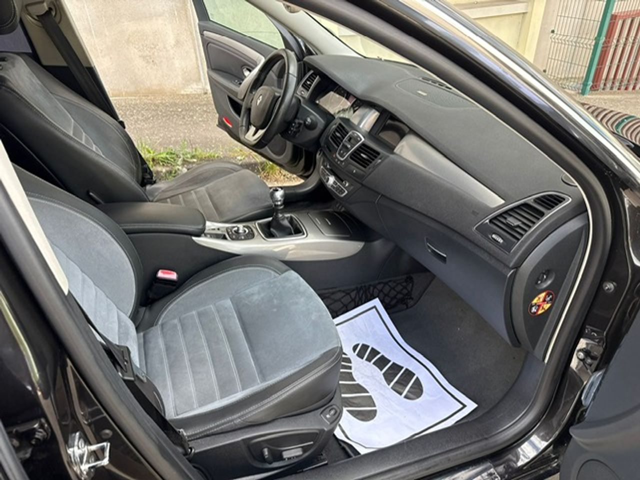 Renault Laguna Grand Tour GT 4Control dCi 150 - Foto 44
