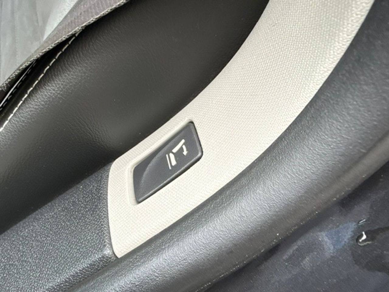 Renault Laguna Grand Tour GT 4Control dCi 150 - Foto 35