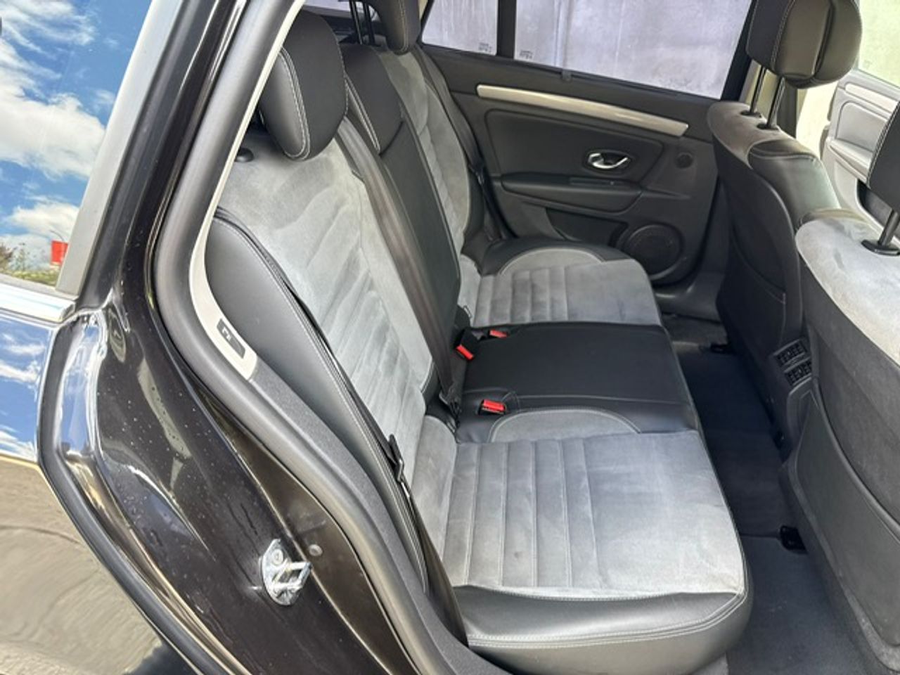 Renault Laguna Grand Tour GT 4Control dCi 150 - Foto 42