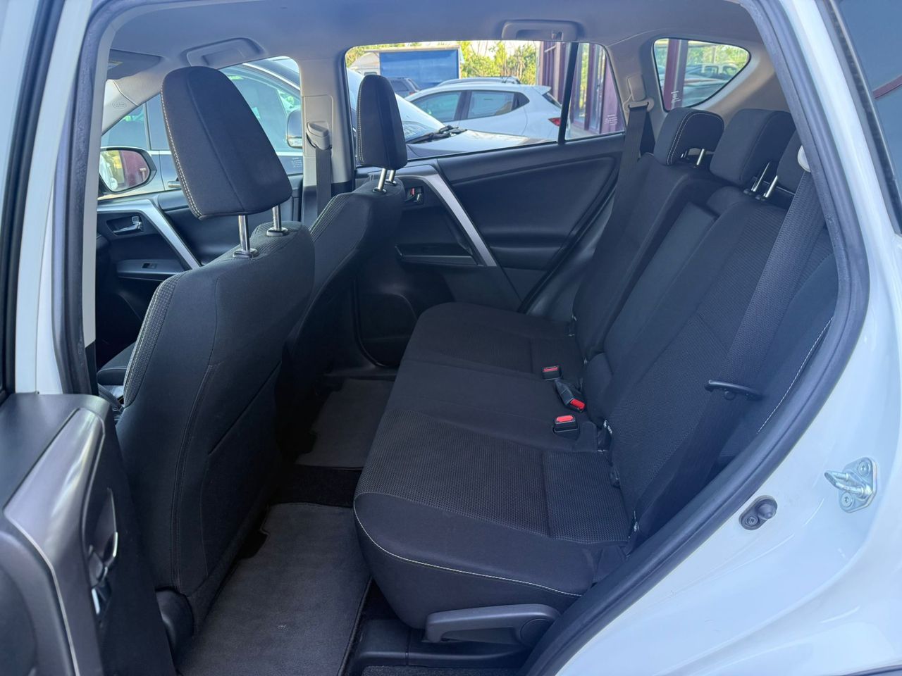 Toyota Rav4 150D 2WD Advance - Foto 39