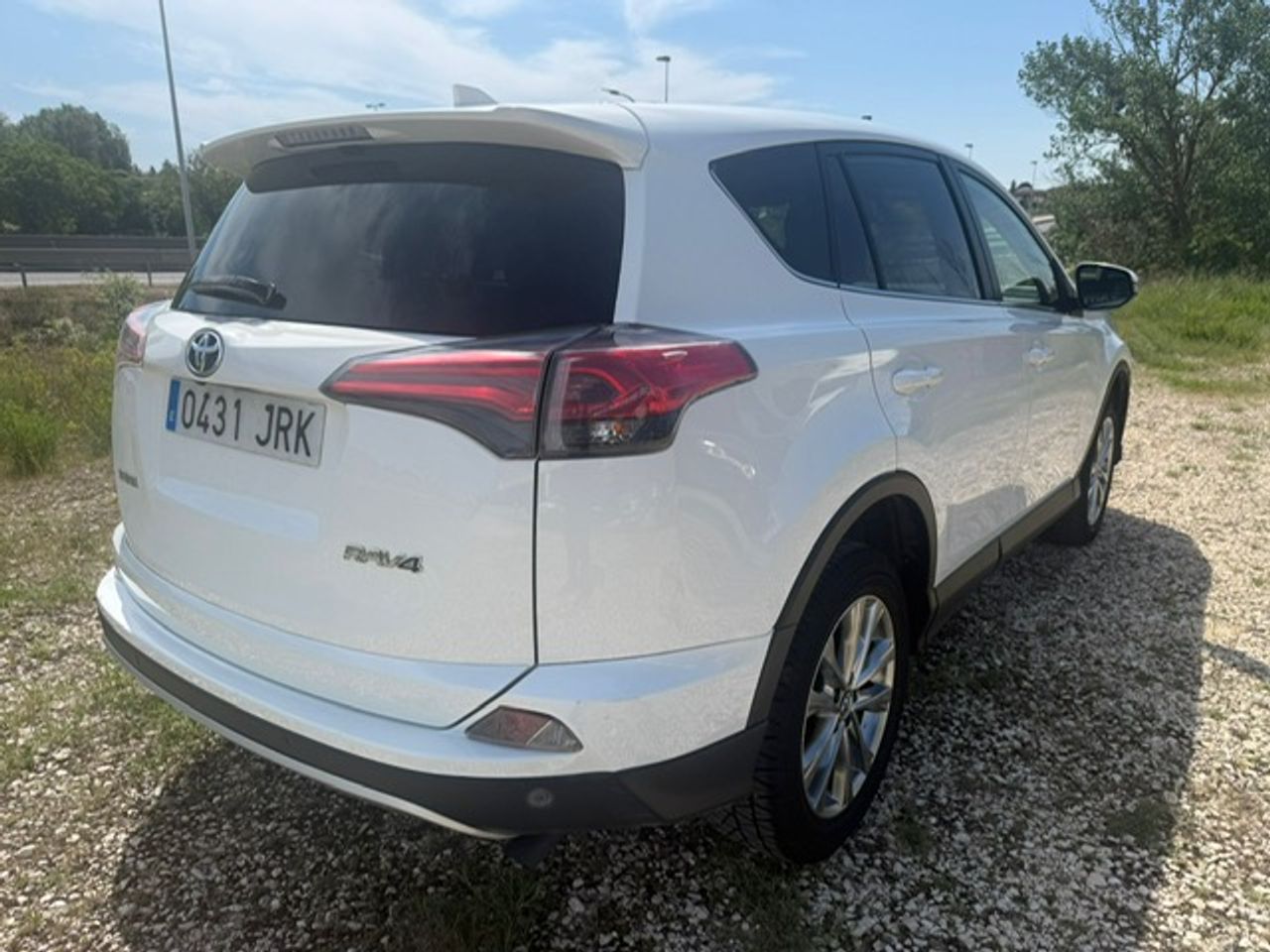 Toyota Rav4 150D 2WD Advance - Foto 24