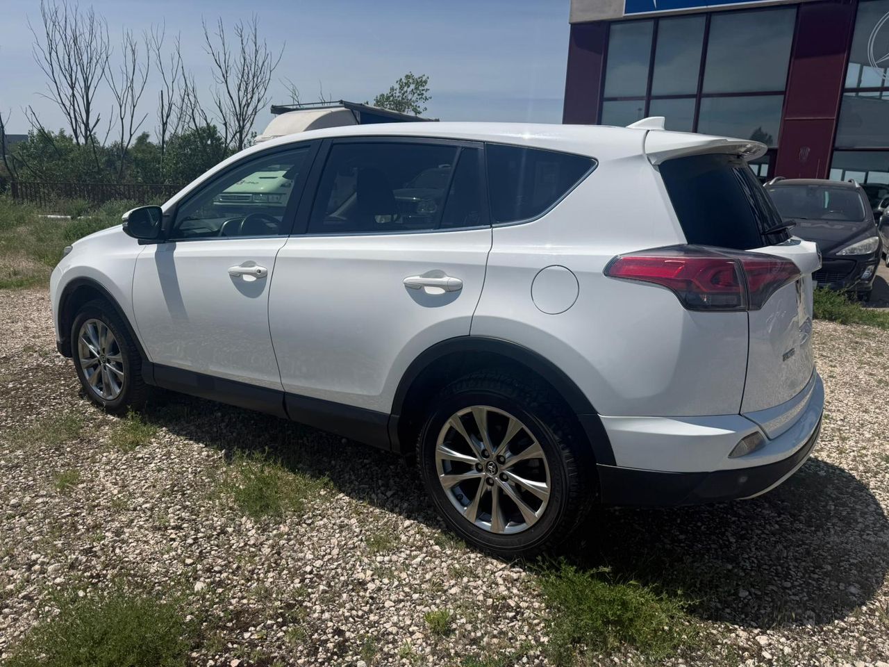 Toyota Rav4 150D 2WD Advance - Foto 28