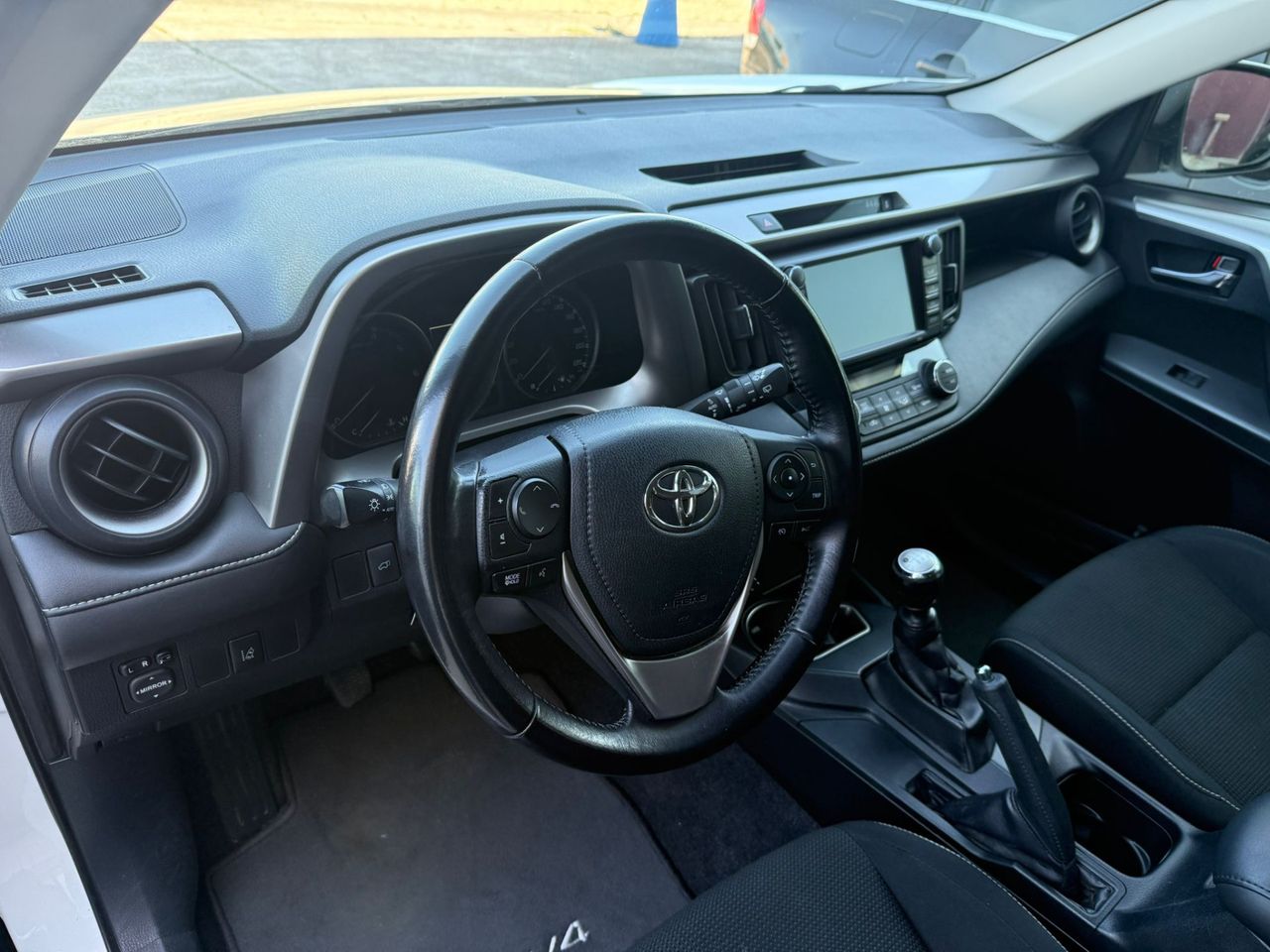 Toyota Rav4 150D 2WD Advance - Foto 47