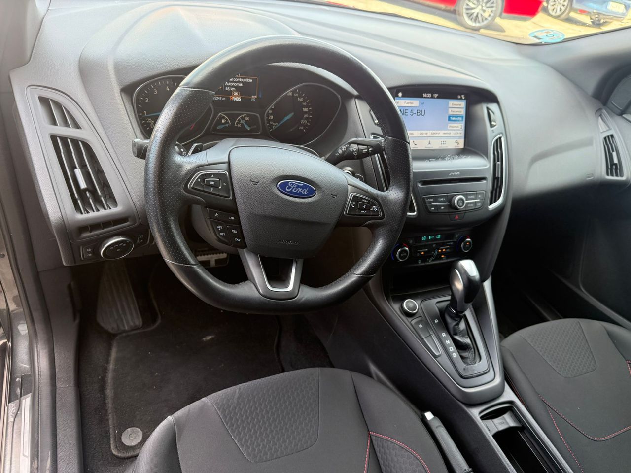 Ford Focus Berlina ST-Line 1.0 EcoBoost 92 kW - Foto 32