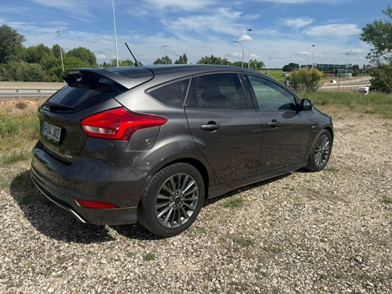 Ford Focus Berlina ST-Line 1.0 EcoBoost 92 kW - Foto 17