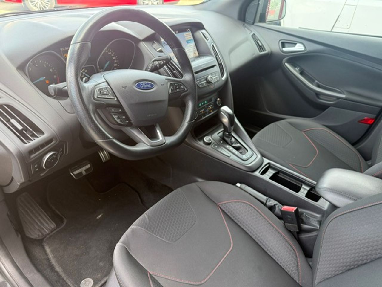 Ford Focus Berlina ST-Line 1.0 EcoBoost 92 kW - Foto 34