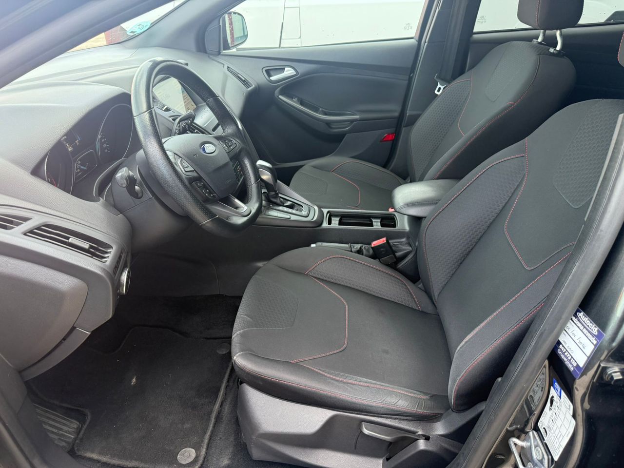 Ford Focus Berlina ST-Line 1.0 EcoBoost 92 kW - Foto 30