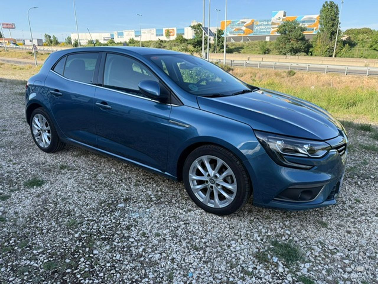 Renault Megane Berlina Zen Energy TCe 97 kW - Foto 15