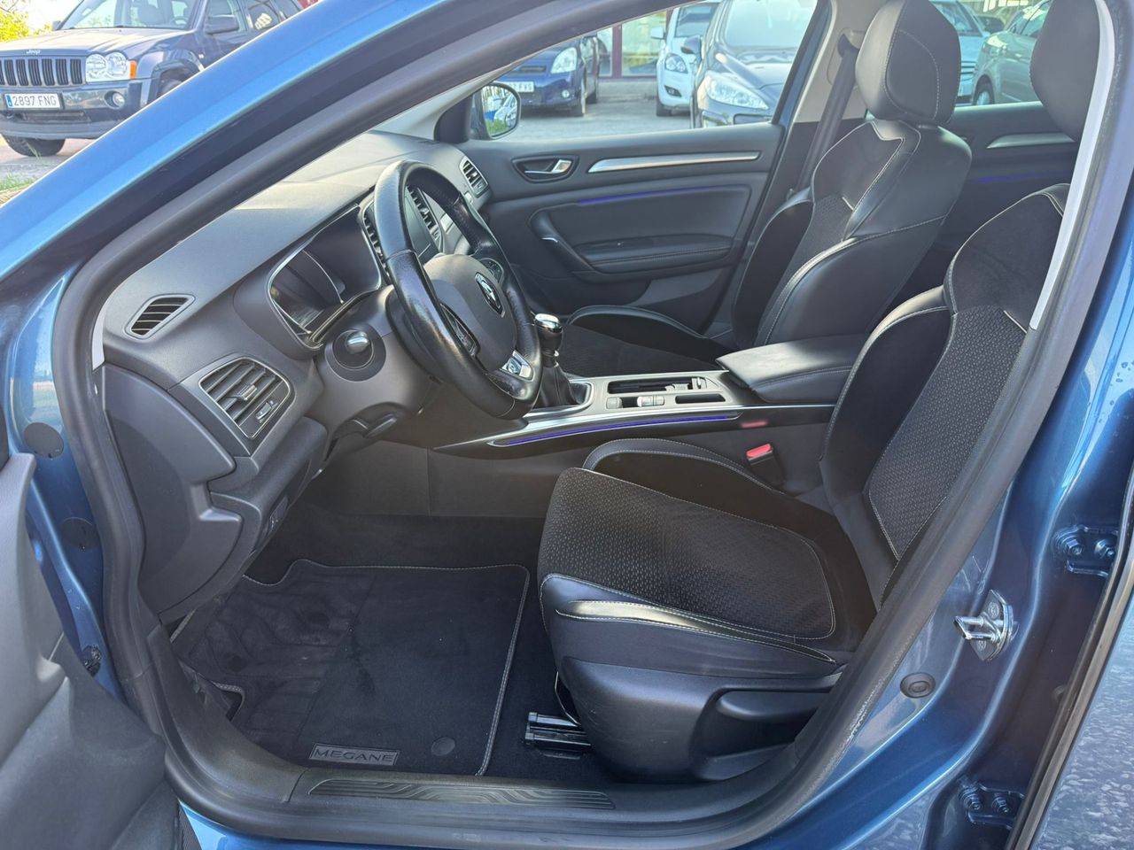 Renault Megane Berlina Zen Energy TCe 97 kW - Foto 31