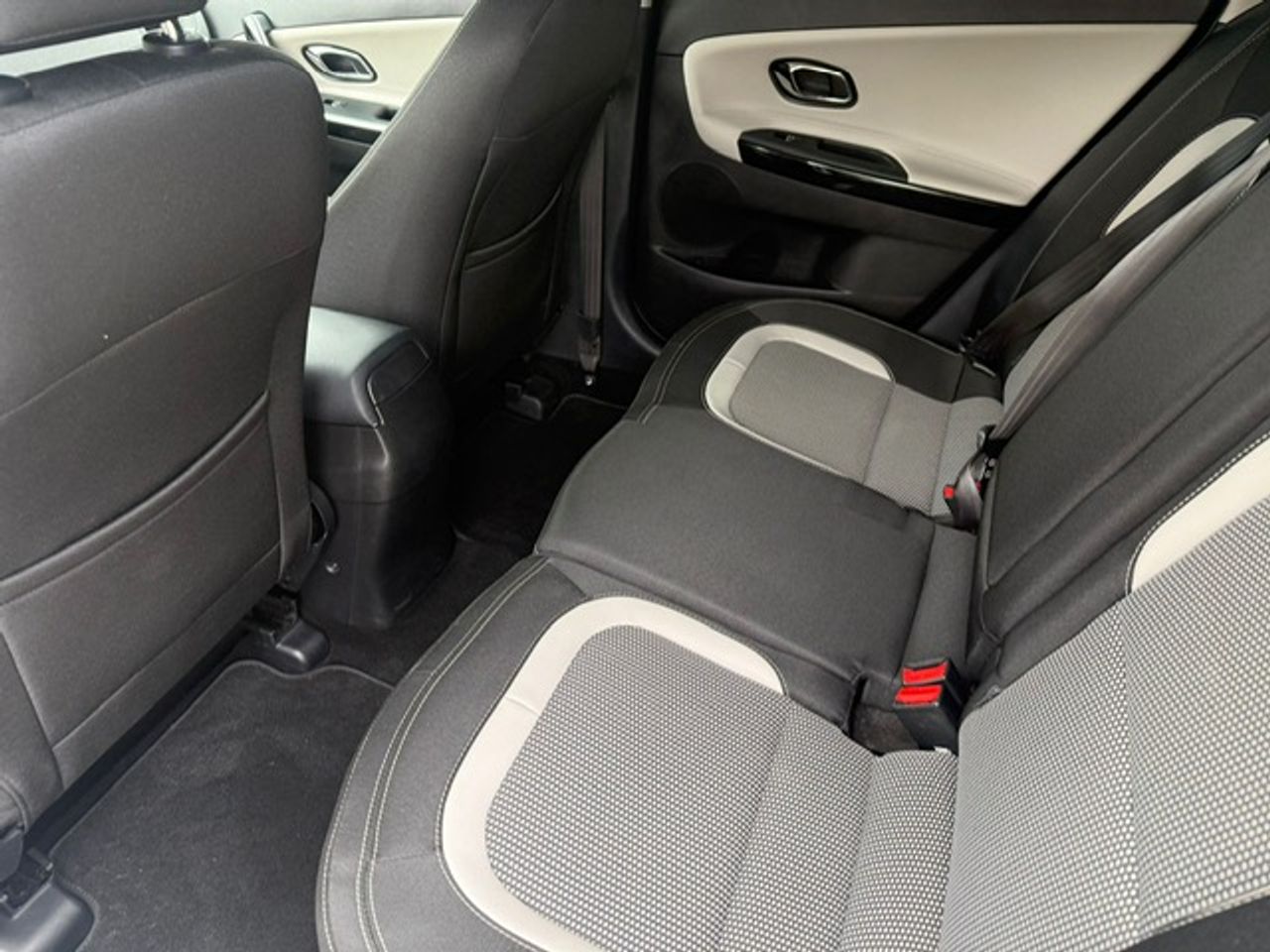 Kia Ceed cee'd SW 1.6 CRDi VGT Drive 100 kW - Foto 30