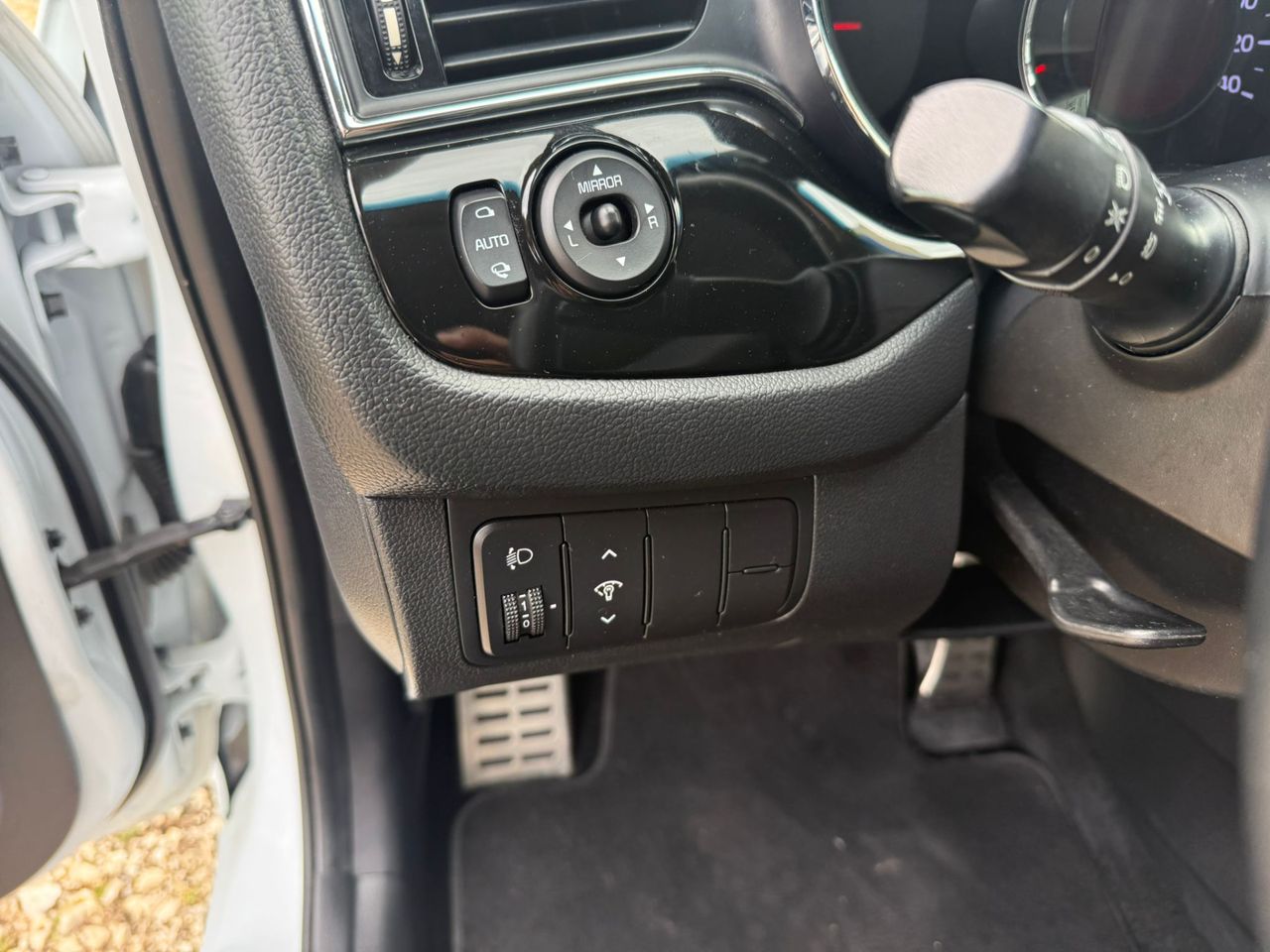 Kia Ceed cee'd SW 1.6 CRDi VGT Drive 100 kW - Foto 22