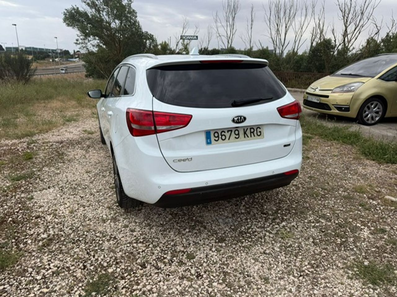 Kia Ceed cee'd SW 1.6 CRDi VGT Drive 100 kW - Foto 8