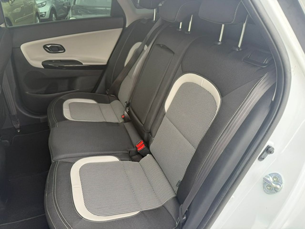 Kia Ceed cee'd SW 1.6 CRDi VGT Drive 100 kW - Foto 38