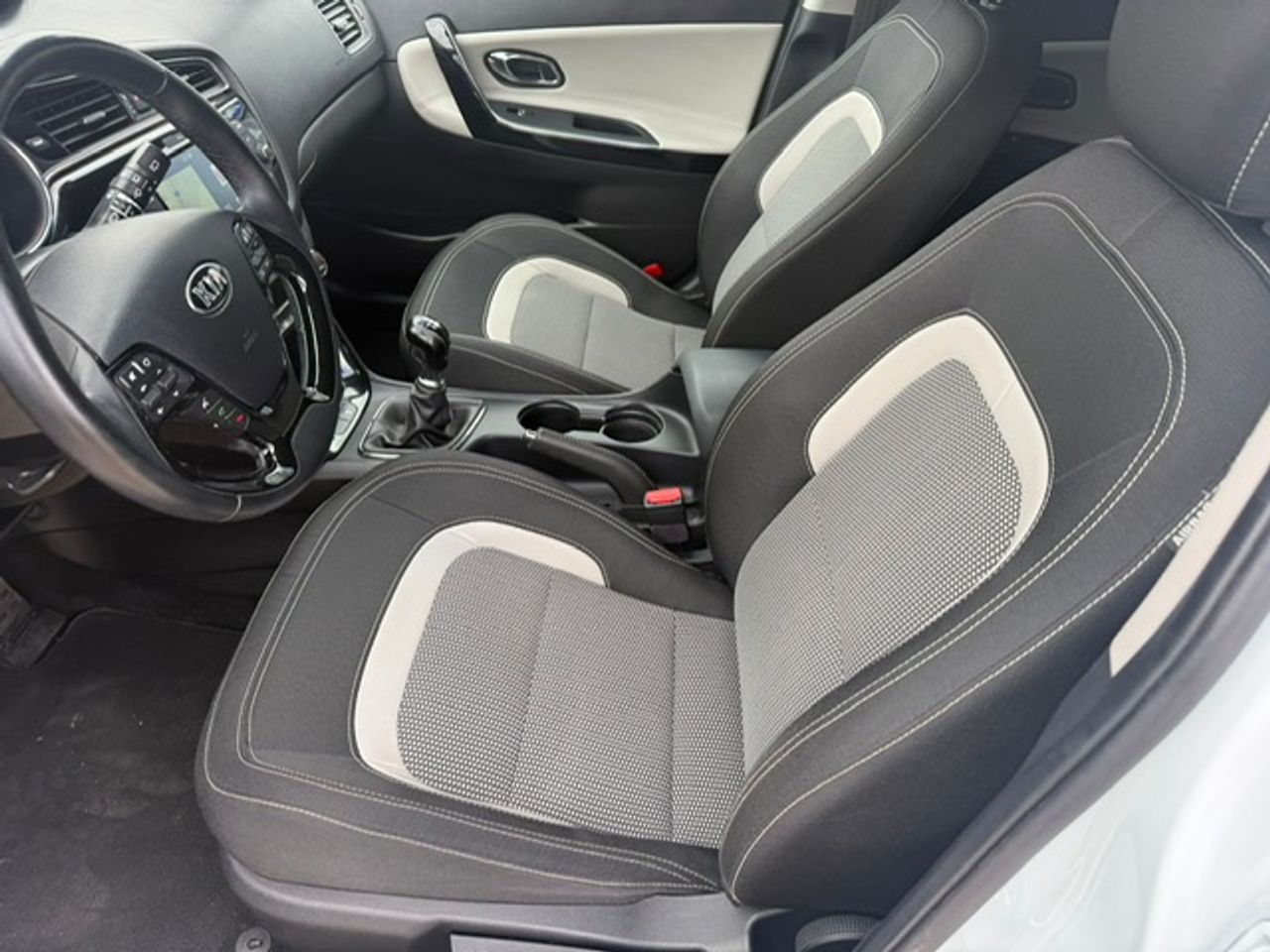 Kia Ceed cee'd SW 1.6 CRDi VGT Drive 100 kW - Foto 27