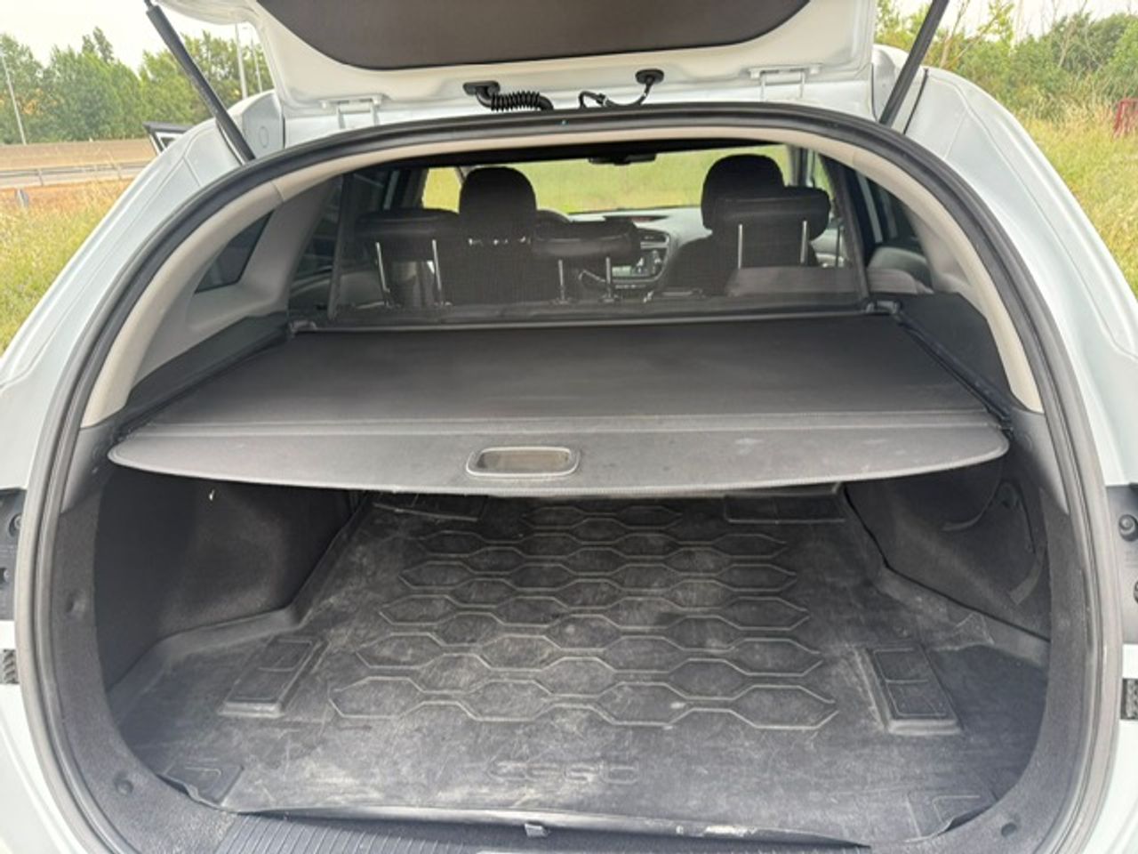 Kia Ceed cee'd SW 1.6 CRDi VGT Drive 100 kW - Foto 34