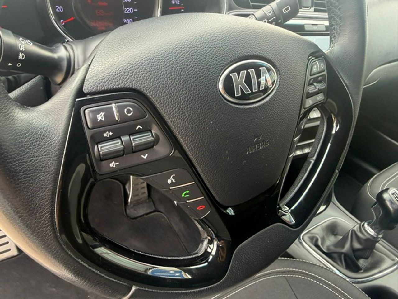 Kia Ceed cee'd SW 1.6 CRDi VGT Drive 100 kW - Foto 24