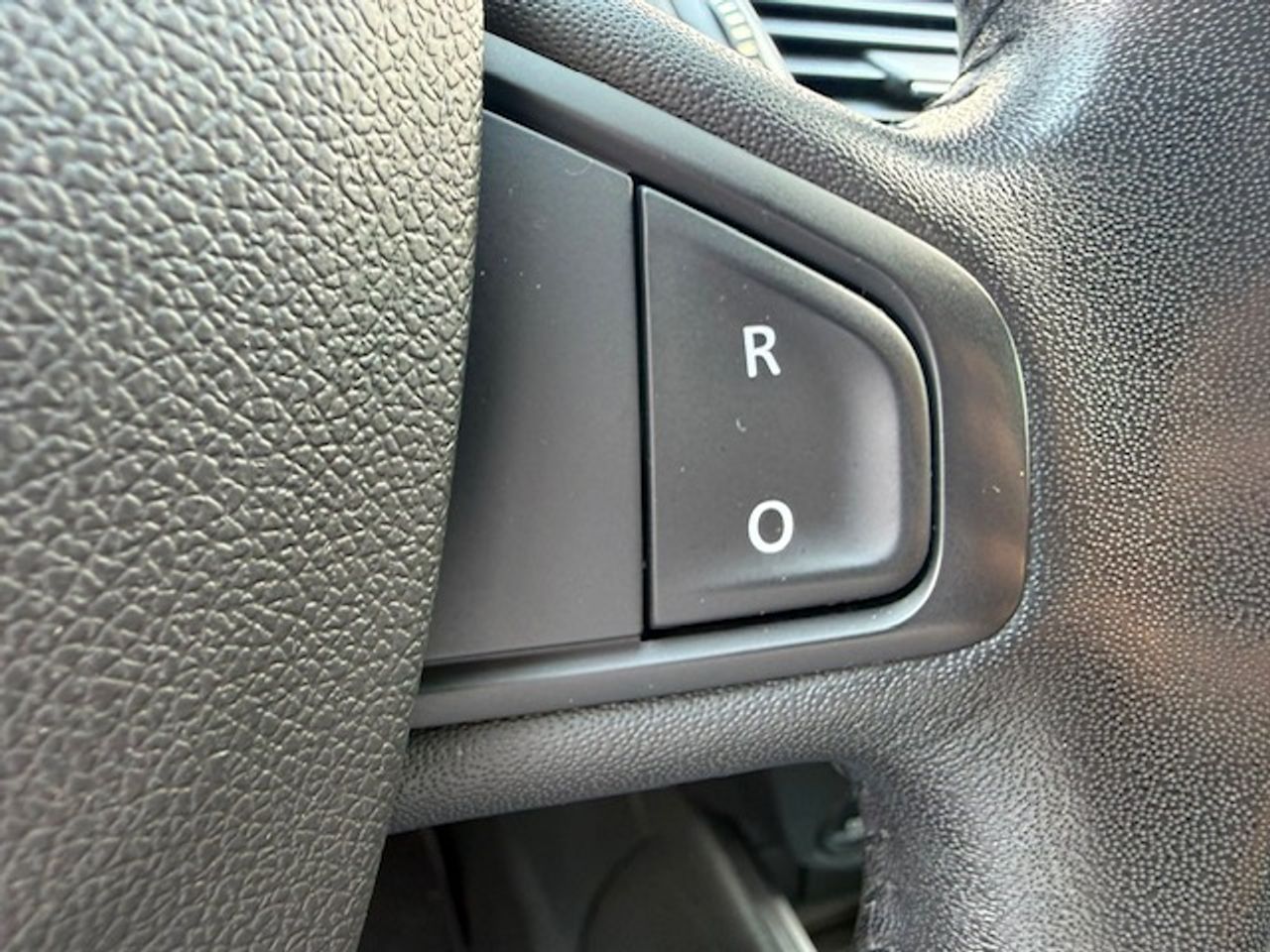 Renault Megane Berlina Expression dCi 110 - Foto 47