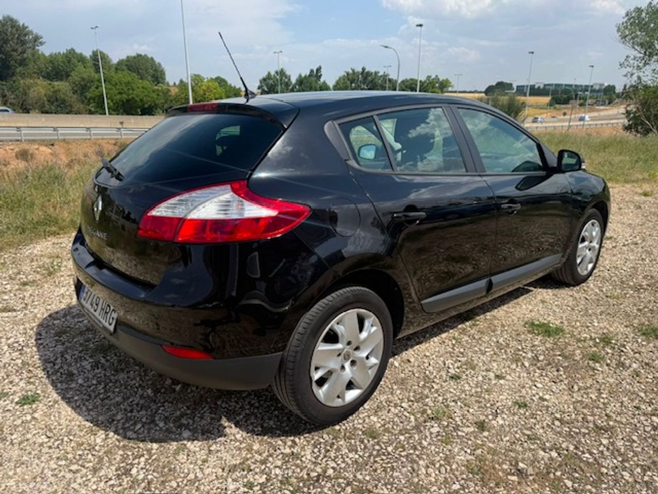 Renault Megane Berlina Expression dCi 110 - Foto 18