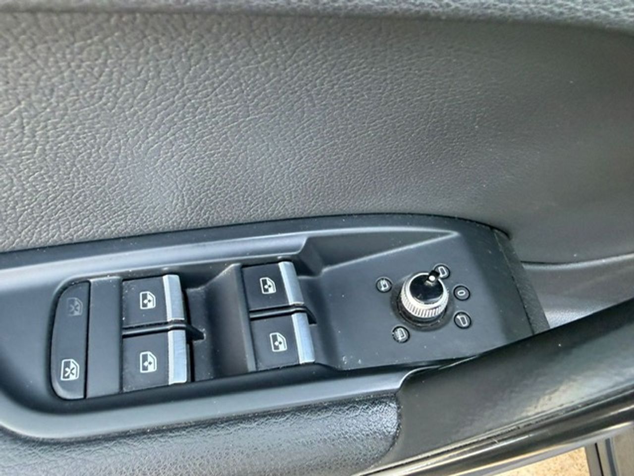 Audi Q5 2.0 TDI 120 kW - Foto 23