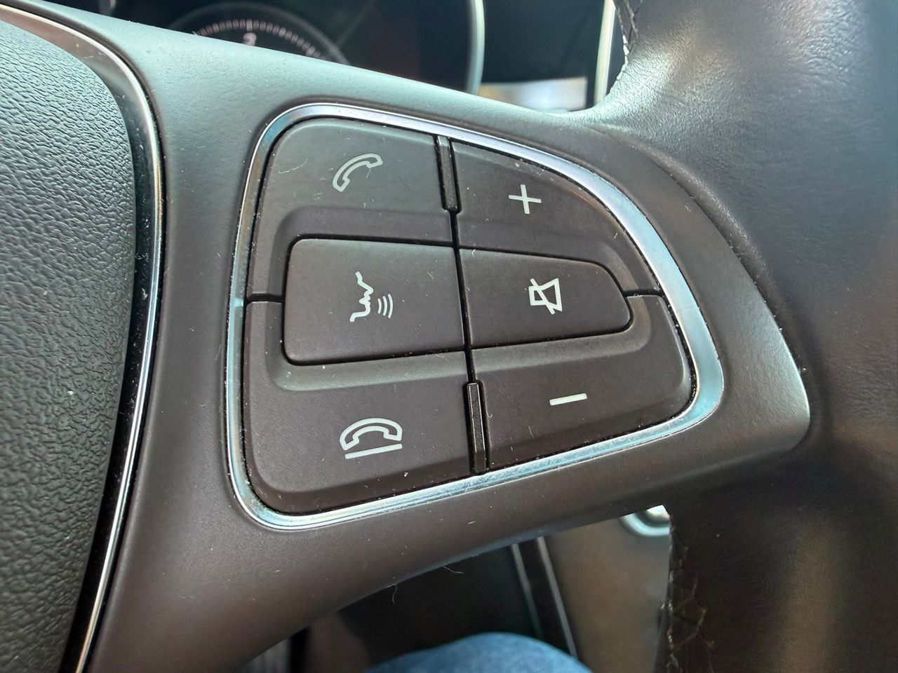 Mercedes GLC 250 d 4MATIC - Foto 55