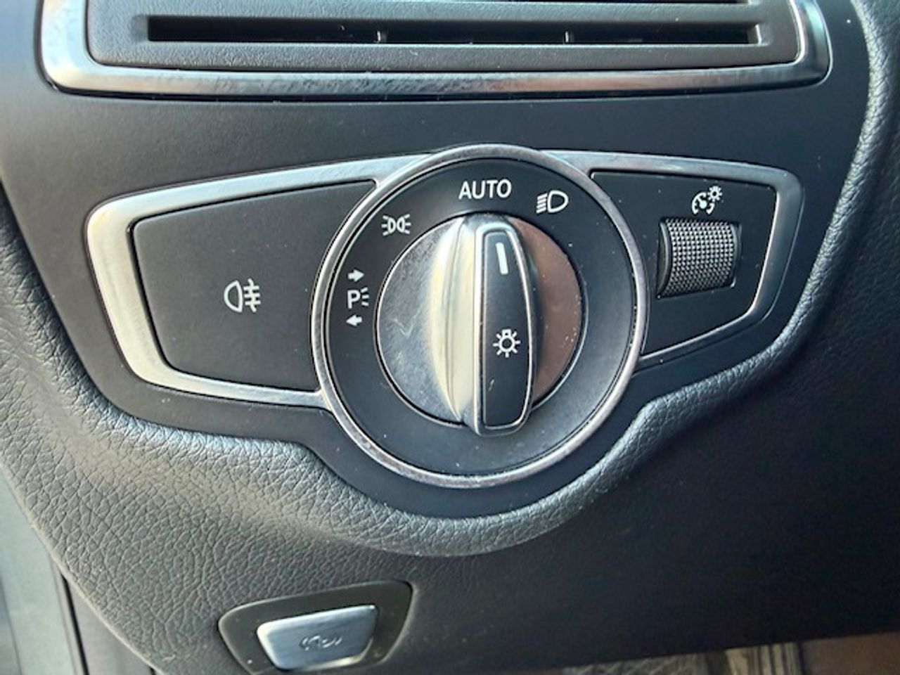 Mercedes GLC 250 d 4MATIC - Foto 52