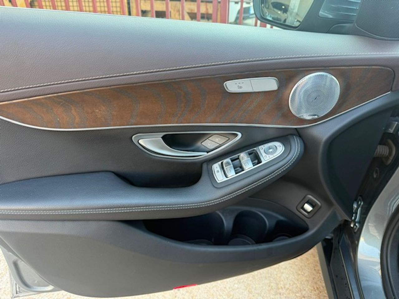 Mercedes GLC 250 d 4MATIC - Foto 31