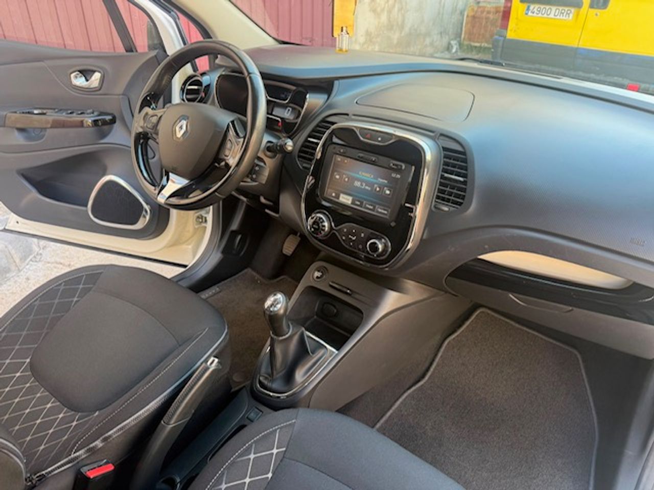 Renault Captur Life Energy TCe 90 eco2 - Foto 36