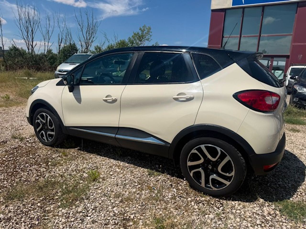 Renault Captur Life Energy TCe 90 eco2 - Foto 20