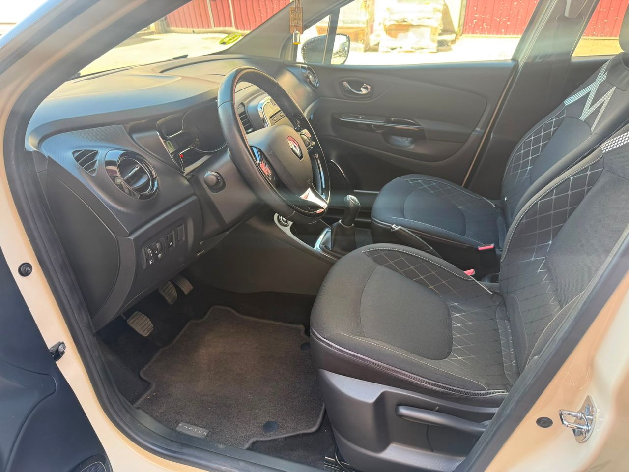 Renault Captur Life Energy TCe 90 eco2 - Foto 26