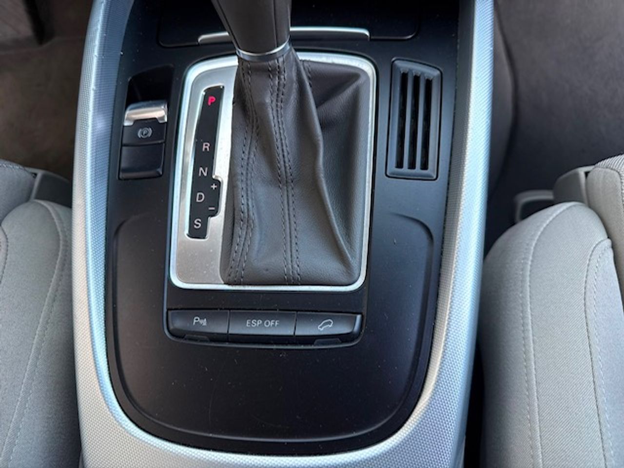 Audi Q5 2.0 TFSI 211 CV quattro S tronic 7 vel. - Foto 30