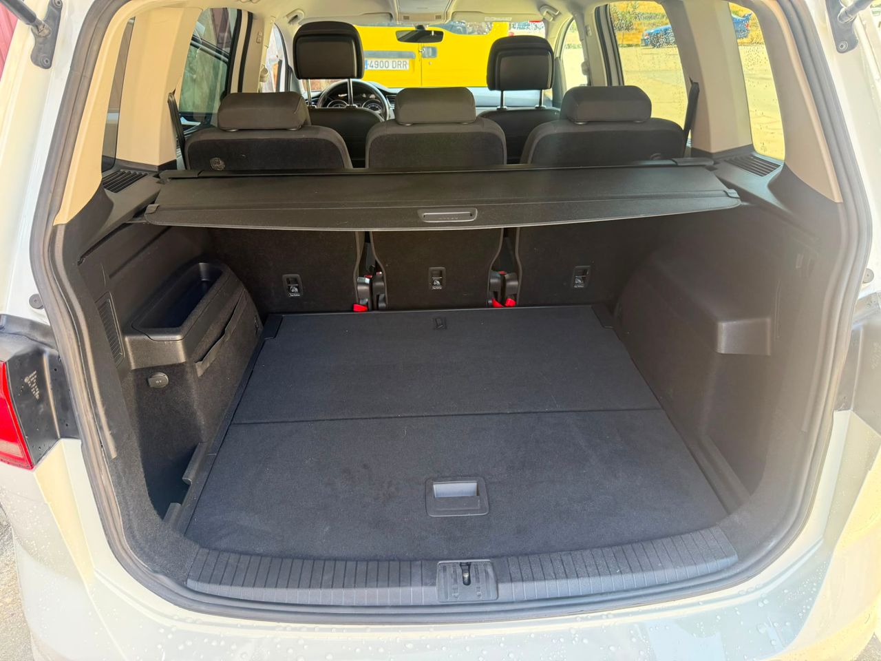 Volkswagen Touran Advance 1.6 TDI 85 kW - Foto 34