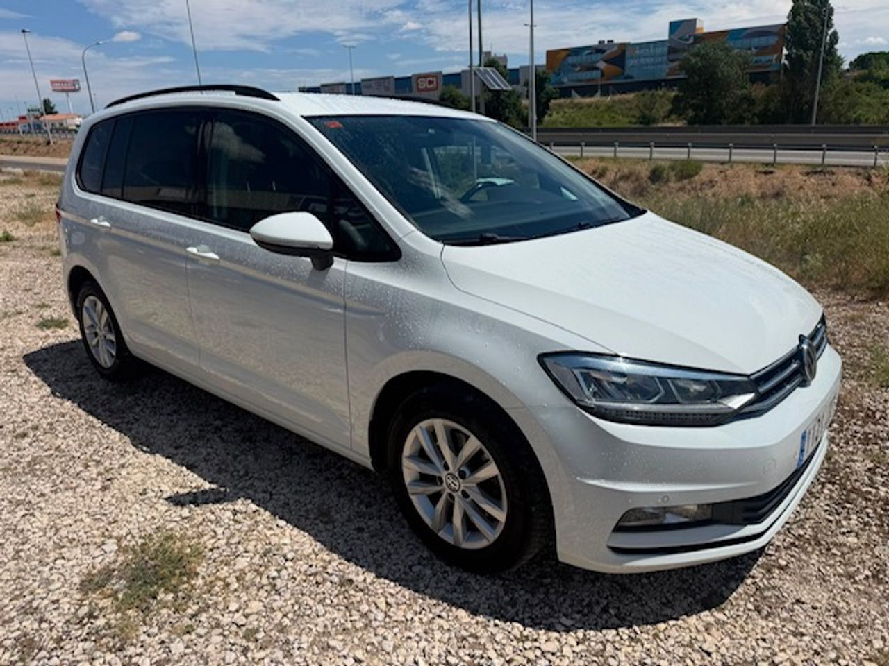 Volkswagen Touran Advance 1.6 TDI 85 kW - Foto 12