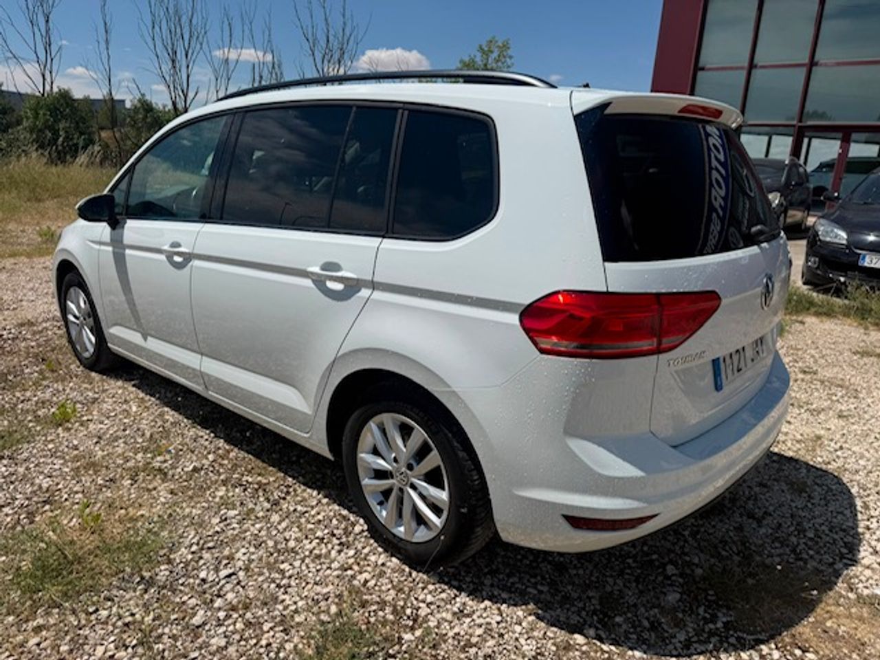 Volkswagen Touran Advance 1.6 TDI 85 kW - Foto 20
