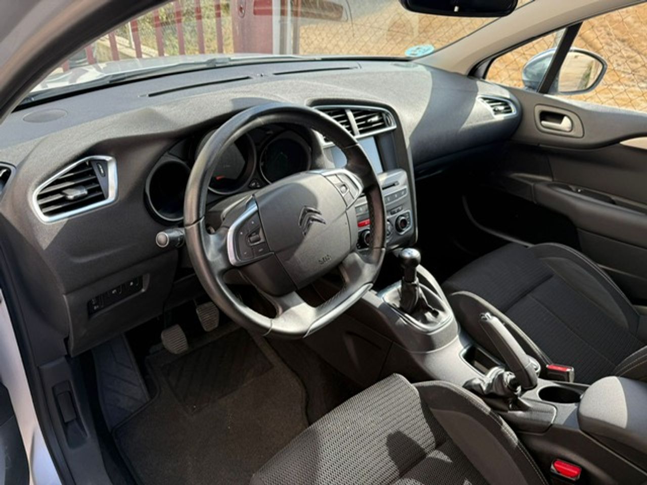 Citroën C4 VTi 120 Seduction - Foto 17