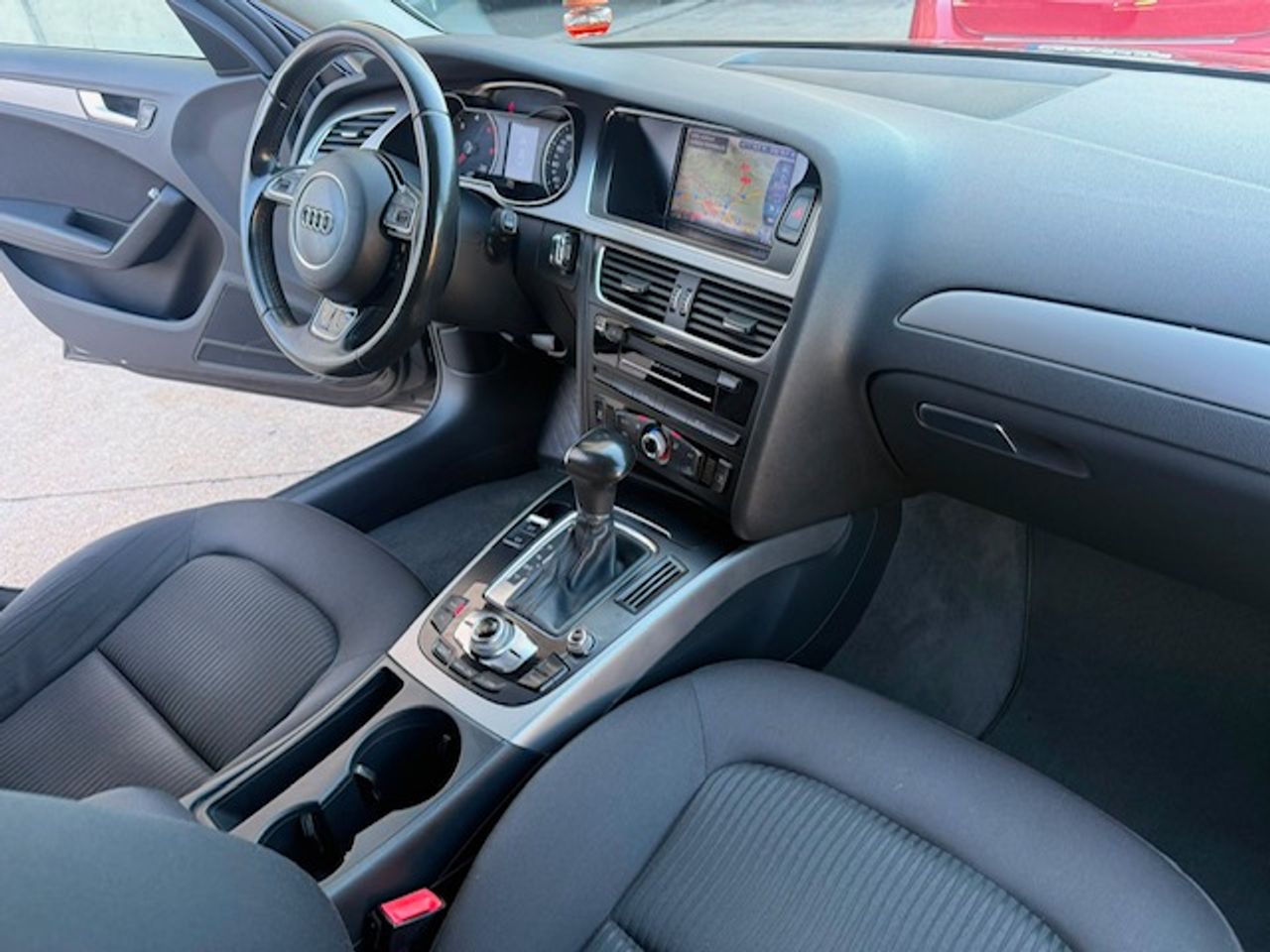 Audi A4 2.0 TDI 150 CV clean diesel multitronic - Foto 37
