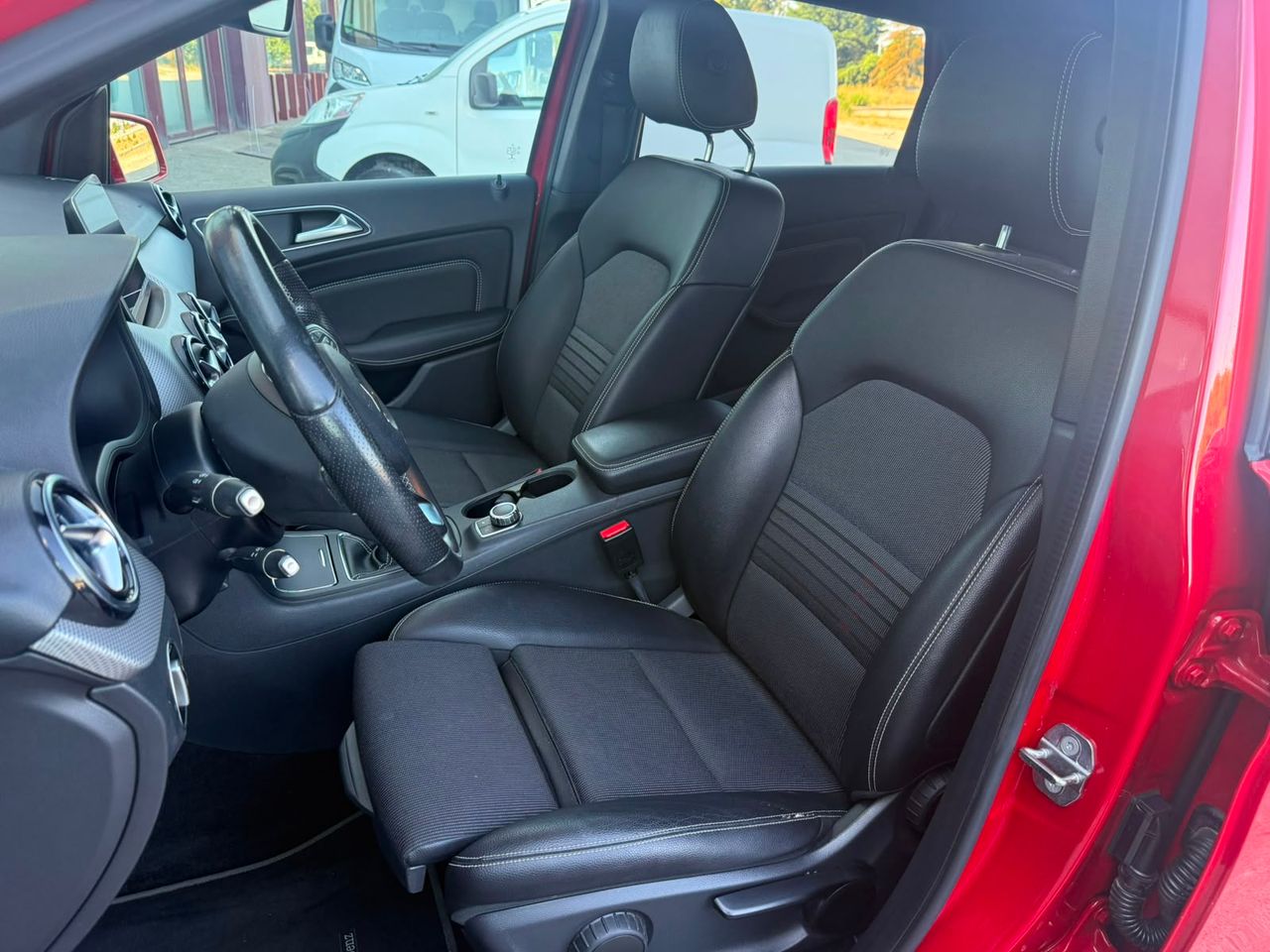 Mercedes Clase B B 200 d - Foto 35