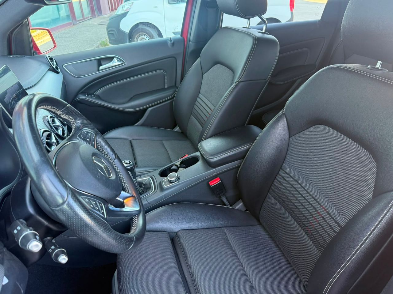 Mercedes Clase B B 200 d - Foto 40