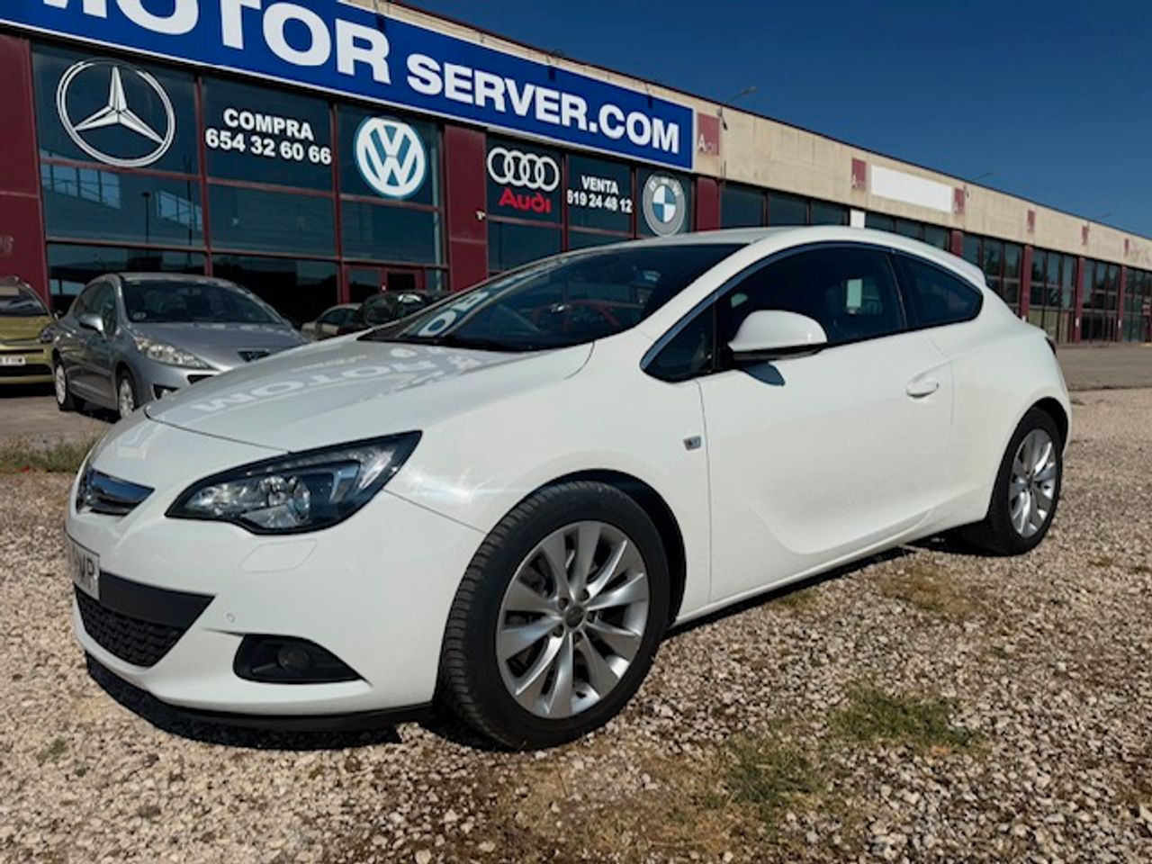 Opel Astra GTC Sportive 2.0 CDTI 165 CV Start&Stop - Foto 28