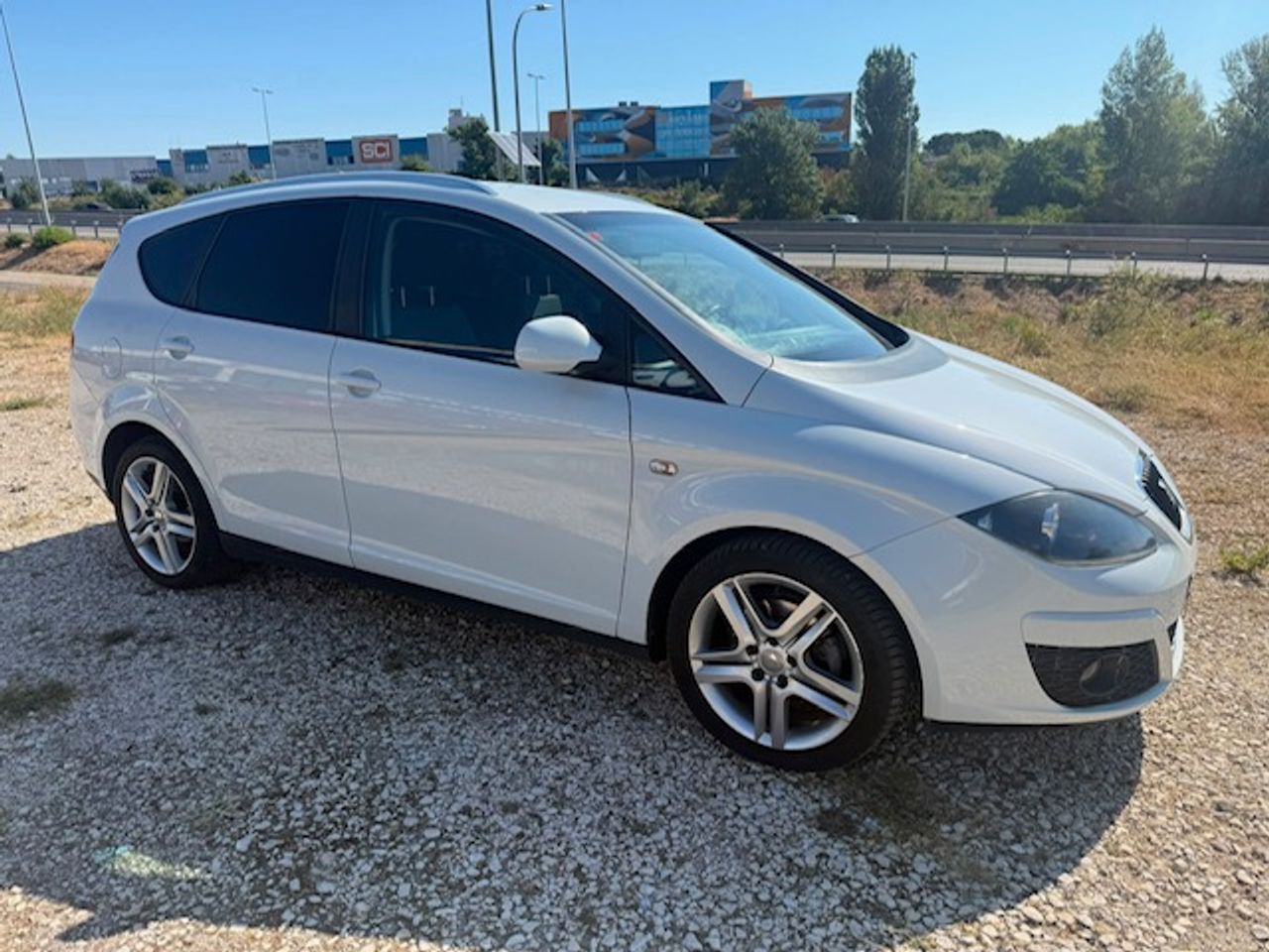 Seat Altea XL I-TECH 1.6 TDI CR 105 CV Start&Stop ECOMOTIVE - Foto 11