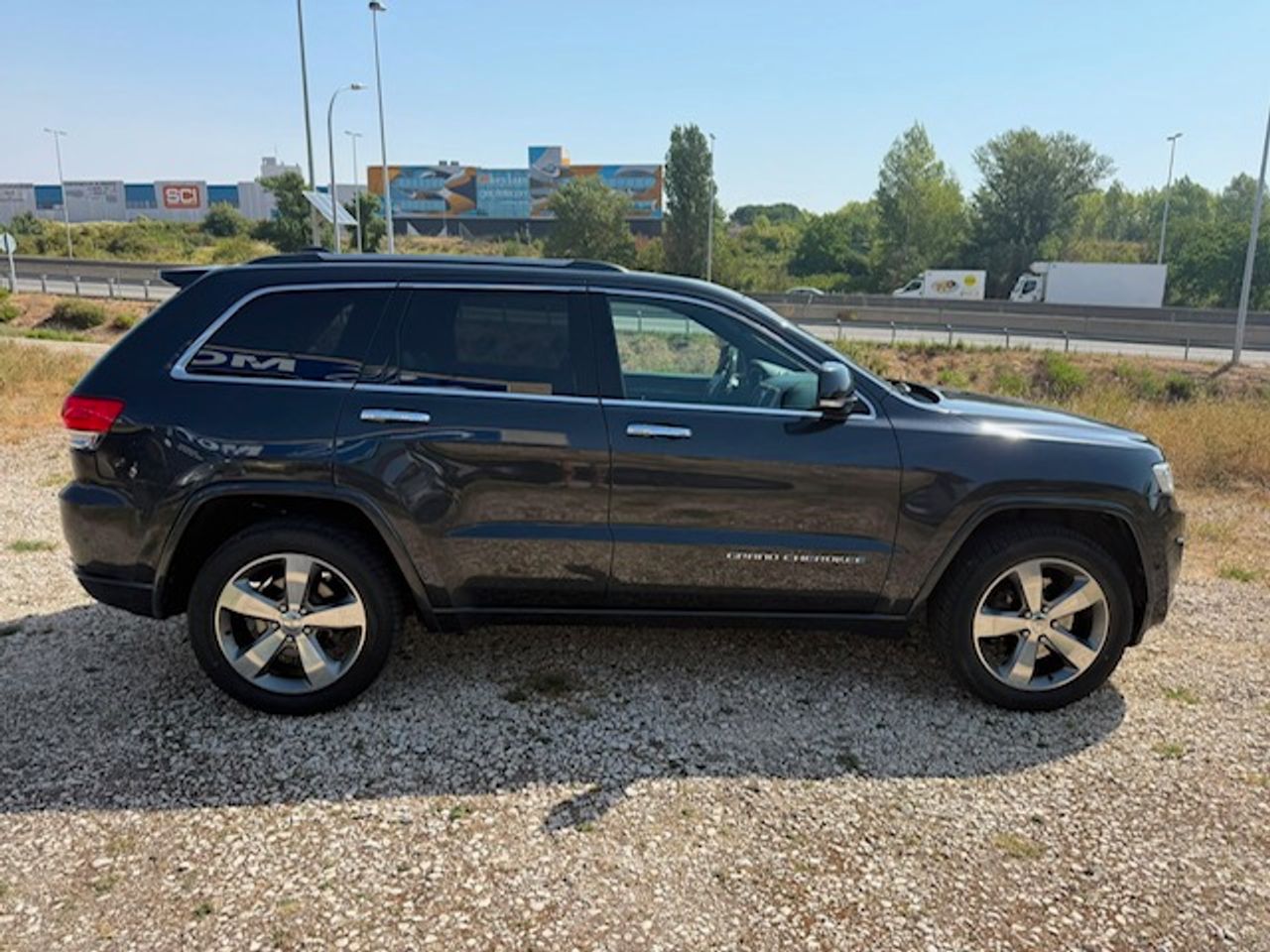 Jeep Grand Cherokee 3.0 V6 Diesel Overland 250 CV - Foto 17