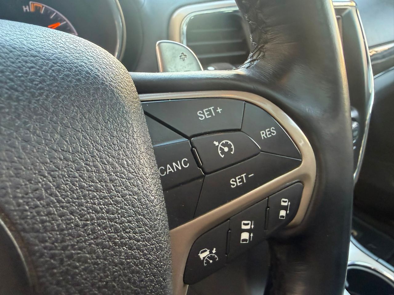 Jeep Grand Cherokee 3.0 V6 Diesel Overland 250 CV - Foto 38