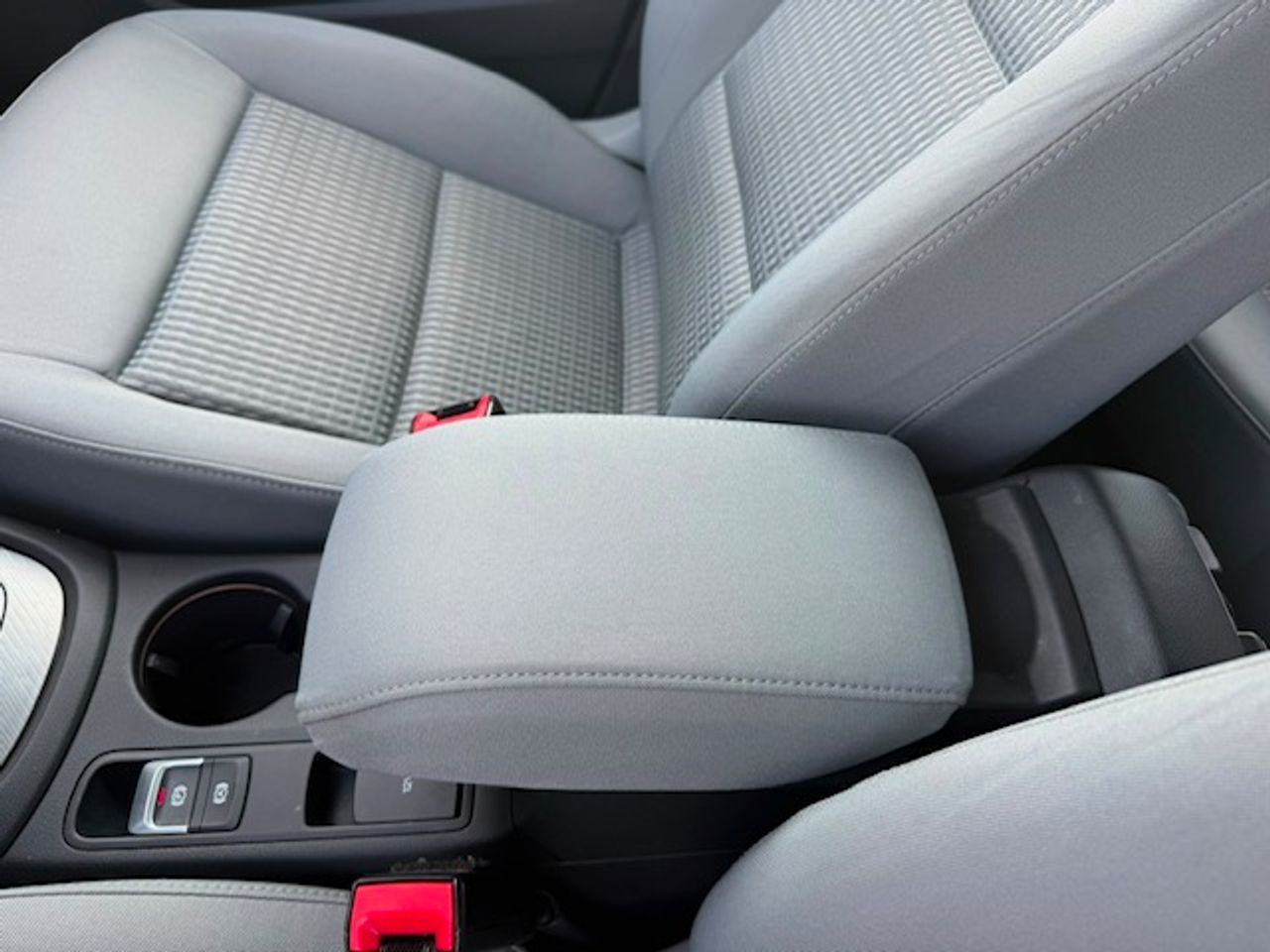 Audi Q3 2.0 TDI 150 CV - Foto 33