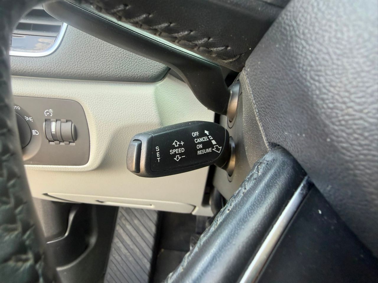 Audi Q3 2.0 TDI 150 CV - Foto 25