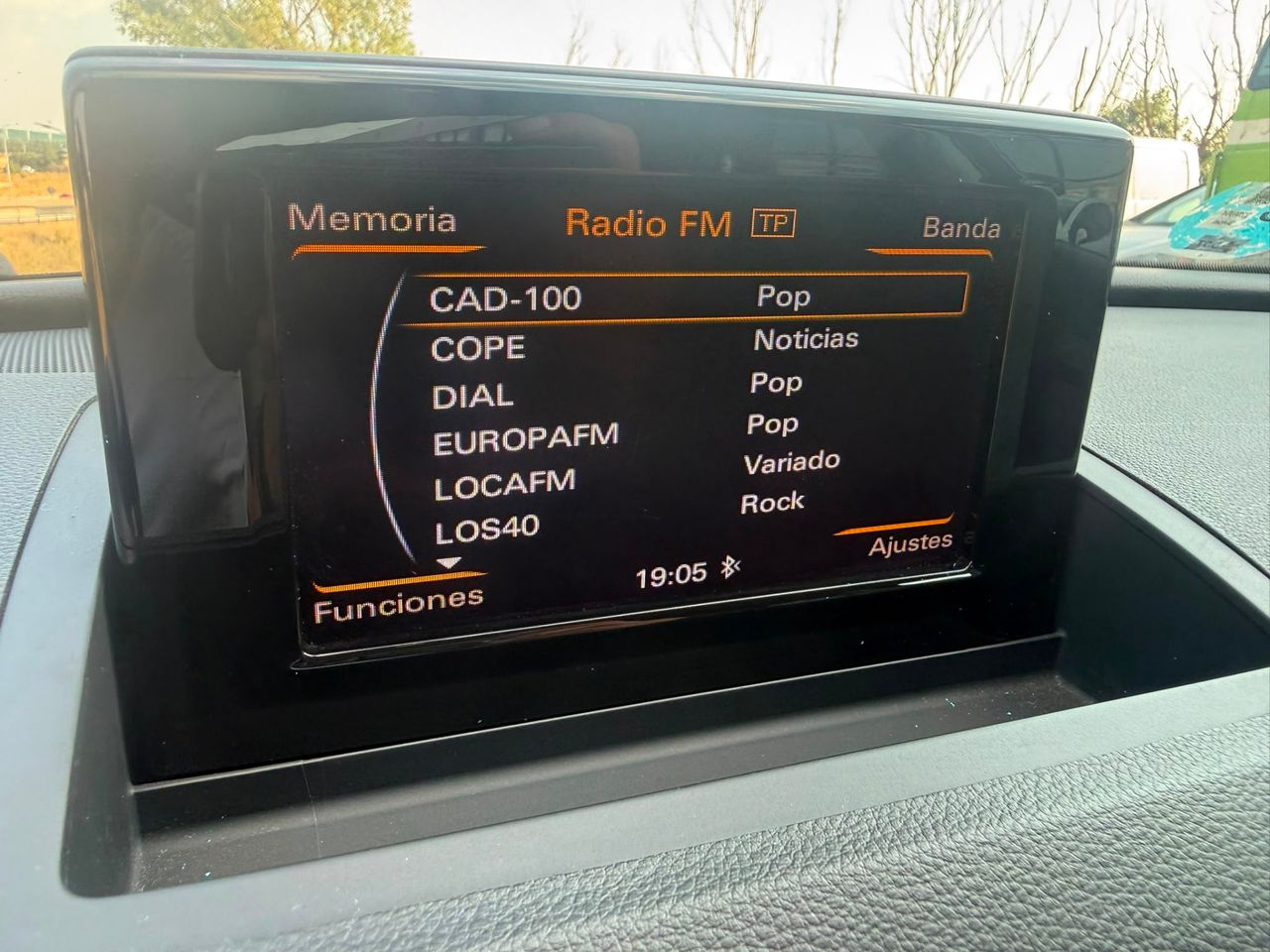 Audi Q3 2.0 TDI 150 CV - Foto 46