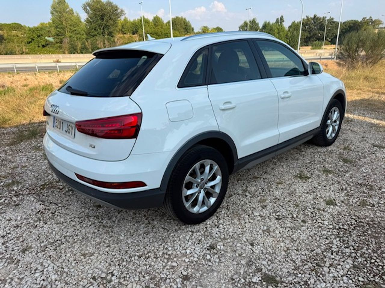 Audi Q3 2.0 TDI 150 CV - Foto 9