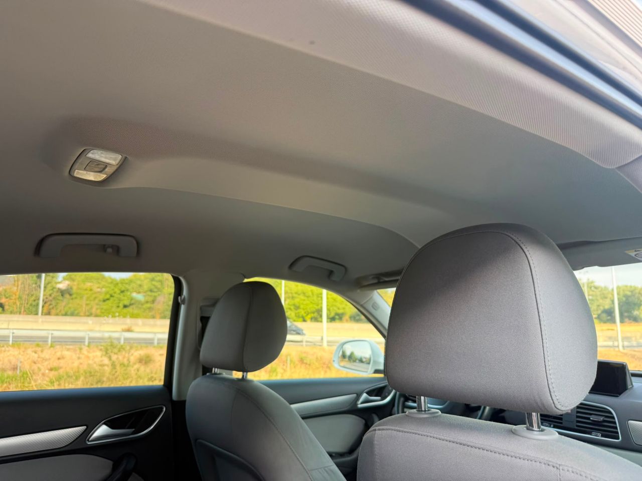 Audi Q3 2.0 TDI 150 CV - Foto 53