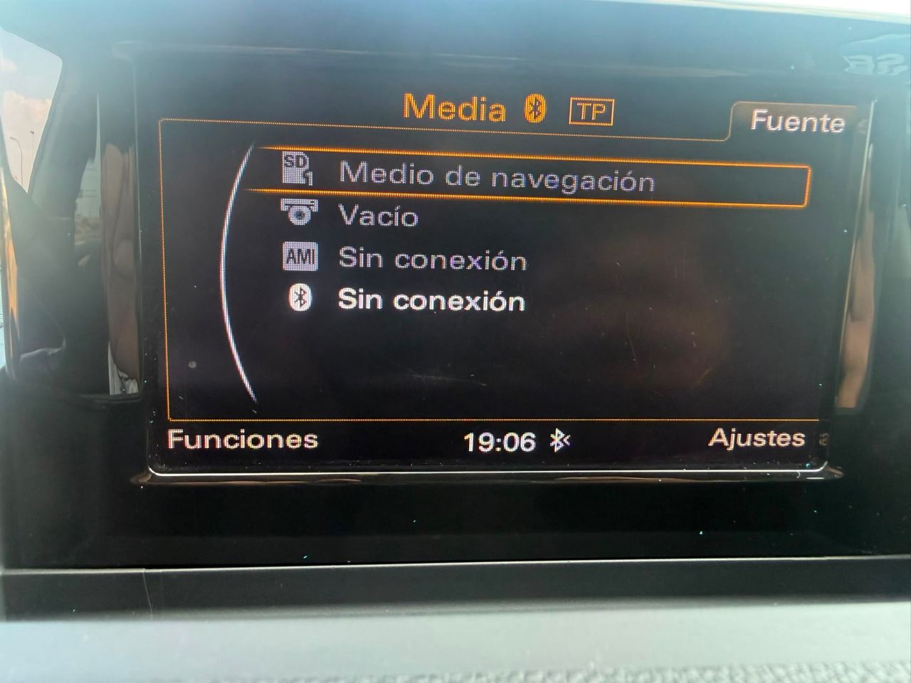 Audi Q3 2.0 TDI 150 CV - Foto 37