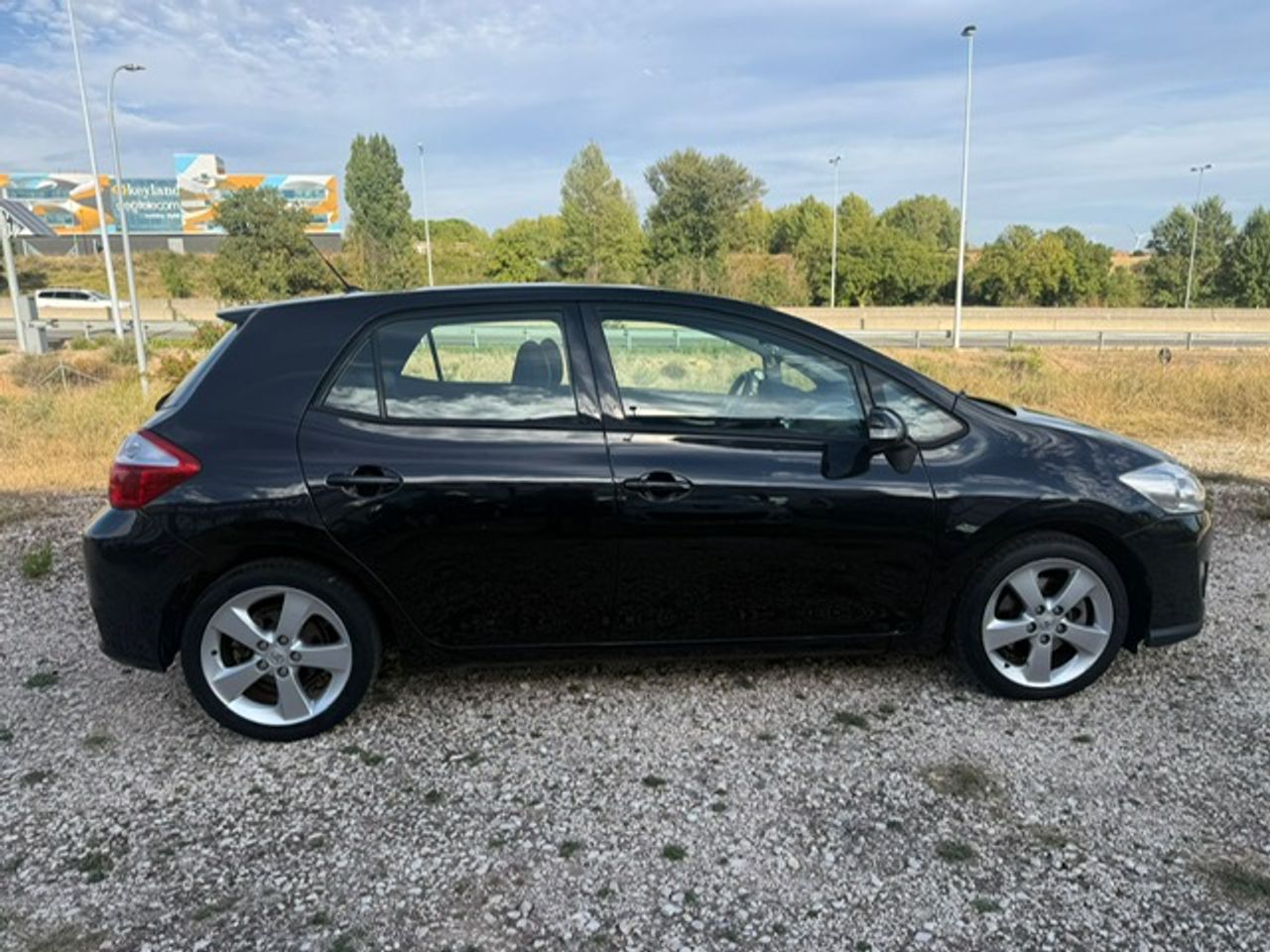 Toyota Auris 5p 1.8 Híbrido HSD Advance - Foto 12