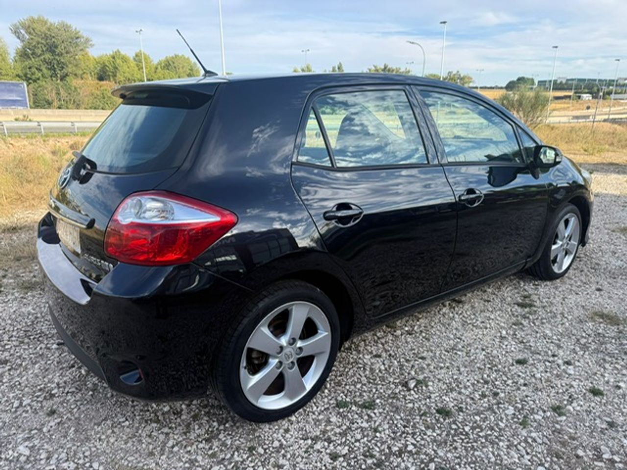 Toyota Auris 5p 1.8 Híbrido HSD Advance - Foto 15